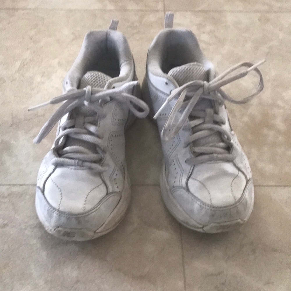 New balance cheer shoes